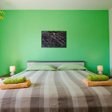 Appartamento Apartman Milena Primošten Esterno foto
