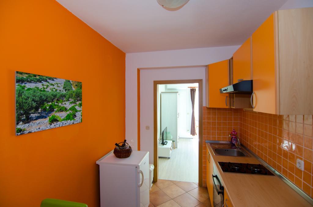 Appartamento Apartman Milena Primošten Esterno foto